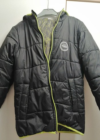 Kapüşonlu Siyah Baskılı Erkek Mont - Görsel 3