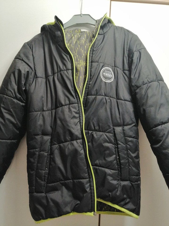 Kapüşonlu Siyah Baskılı Erkek Mont - Görsel 3