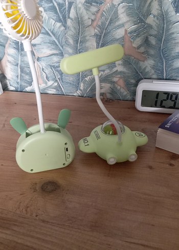 Beden Renk Yeşil Masaüstü Mini Fan ve LED Lamba