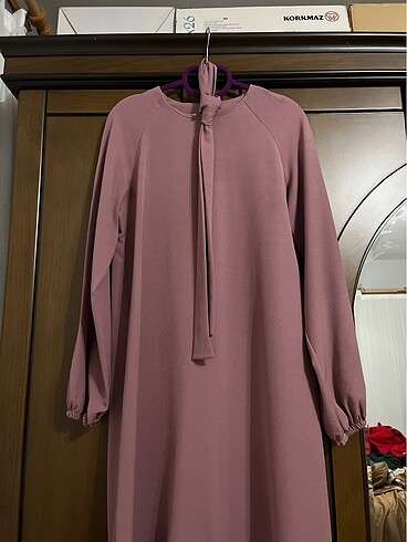 Pembe Elbise
