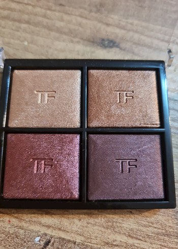 Tom Ford 4'lü Göz Farı Paleti - Bej ve Koyu Tonlar