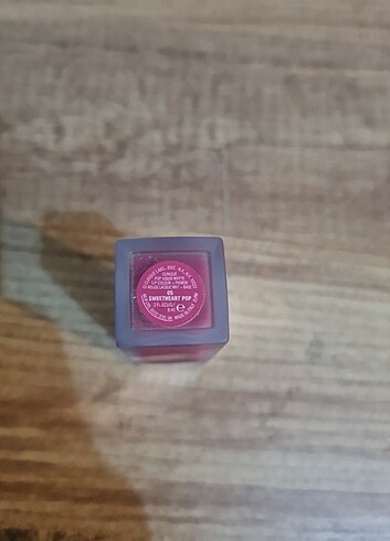 Clinique Clinique Sweatheart Pop #05 parlatici