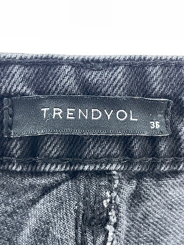 36 Beden siyah Renk Trendyol & Milla Jean / Kot %70 İndirimli.