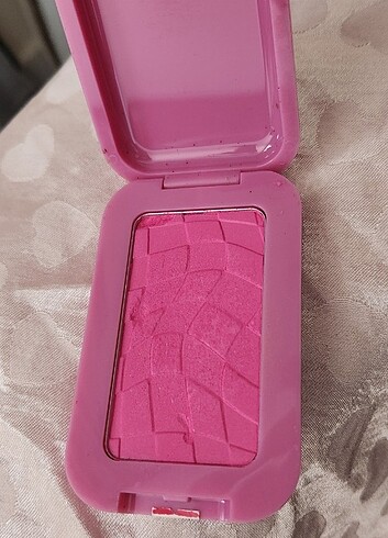 NYX Nyx allık