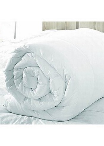 Beyaz Desensiz Yorgan mikrofiber çift kişilik
195*215 - Görsel 3