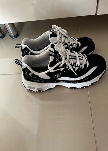 Skechers Spor Ayakkabı