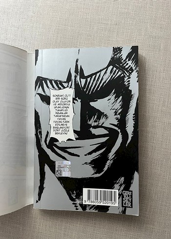 Kahramanlık Akademisi Cilt 1 - Kohei Horikosi - Görsel 4