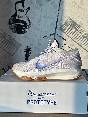 Nike G.T. Hustle 3