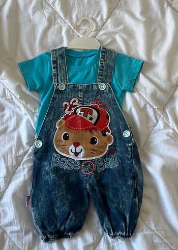 Renkli Baskılı Denim Erkek Bebek Tulum