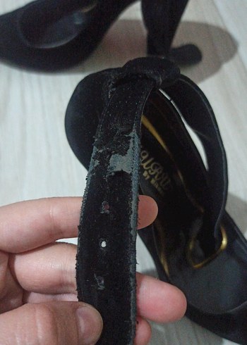 Siyah Süet Tokalı Kalın Topuklu Stiletto - Görsel 3