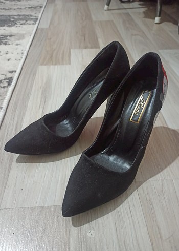 Mickey Mouse Baskılı Siyah Stiletto - Görsel 2