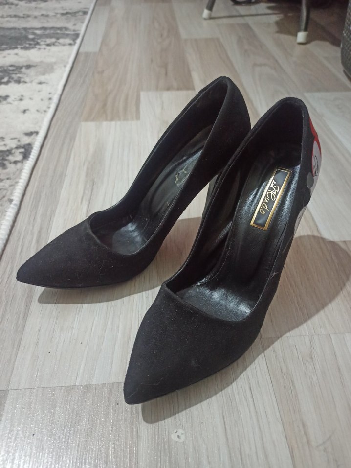 Mickey Mouse Baskılı Siyah Stiletto - Görsel 2
