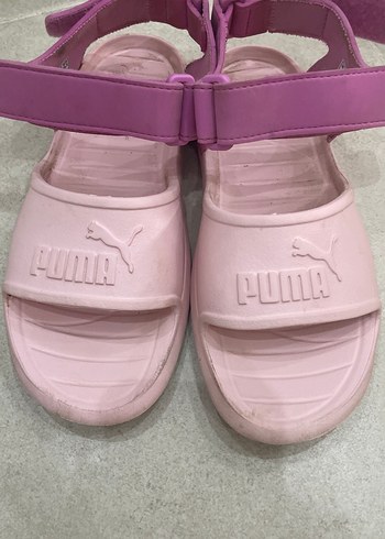 34 Beden pembe Renk Puma Kız Çocuk Pembe Bantlı Terlik