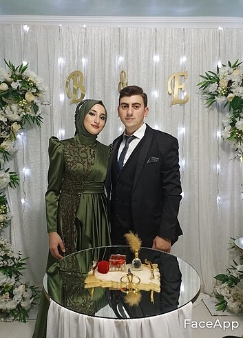 m Beden yeşil Renk Tesettür abiye
