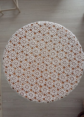 El İşi Dantel Masa Örtüsü - Görsel 2