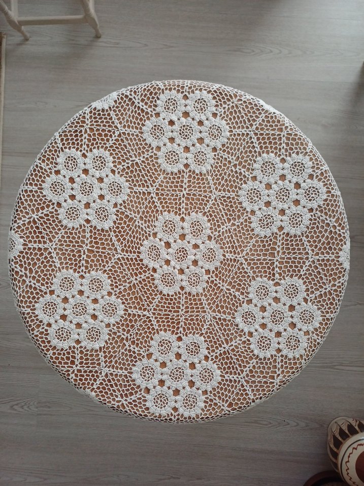 El İşi Dantel Masa Örtüsü - Görsel 2