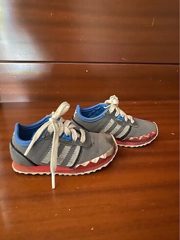 Adidas Adidas