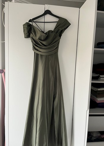 Modern Klasik Uzun Drapeli Kadın Abiye Elbise - Görsel 2