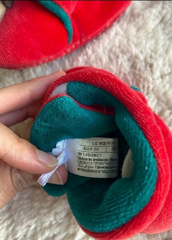 Kız Çocukları için Kırmızı Sıcak Kürklü Ev Terliği - Görsel 4