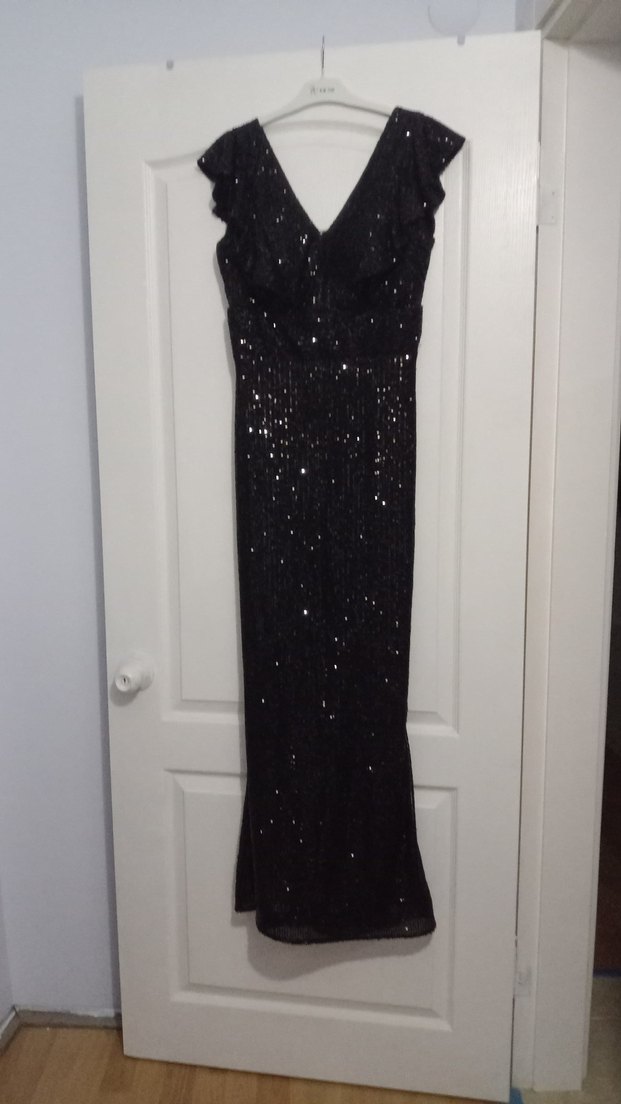 Payetli Siyah Uzun V Yaka Abiye Elbise - Görsel 2