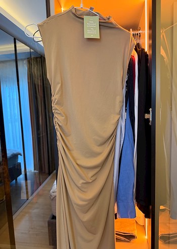 Bej Drapeli Kolsuz Uzun Elbise - Görsel 5