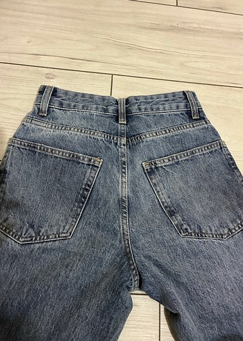 Geniş Kesim Kot Pantolon - Görsel 2