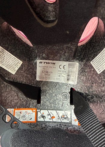 Renkli Pembe B'TWIN Bisiklet Kaskı - Görsel 6