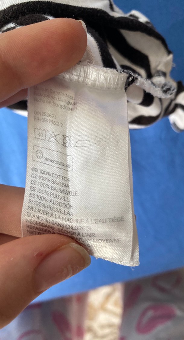 Pamuklu Siyah Beyaz Çizgili  Tişört - Görsel 4