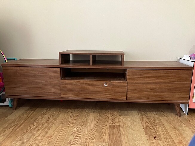 Oturma grubu tv unitesi