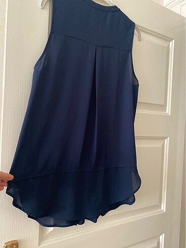 m Beden lacivert Renk H&M PİLELİ BLUZ