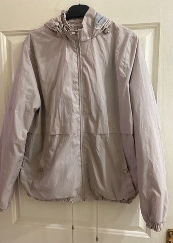 LCW Bej Kapüşonlu Yağmurluk - Görsel 3