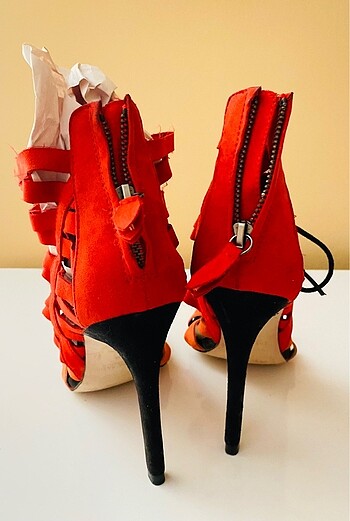 ZARA ÇİFT RENKLİ BAĞCIK DETAYLI SÜET STİLETTO - Görsel 3