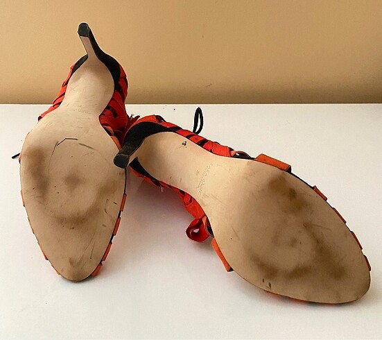 ZARA ÇİFT RENKLİ BAĞCIK DETAYLI SÜET STİLETTO - Görsel 5