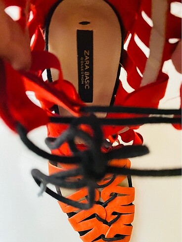 ZARA ÇİFT RENKLİ BAĞCIK DETAYLI SÜET STİLETTO - Görsel 6