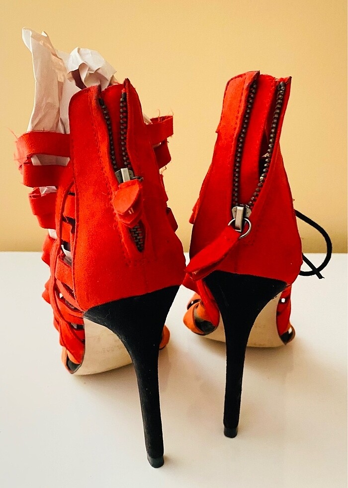 ZARA ÇİFT RENKLİ BAĞCIK DETAYLI SÜET STİLETTO - Görsel 3