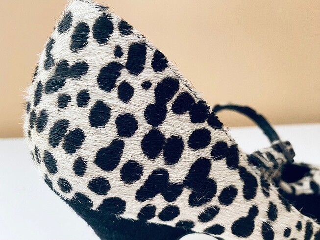 TopShop kıl dokulu dalmaçya desenli topuklu ayakkabı - Görsel 4