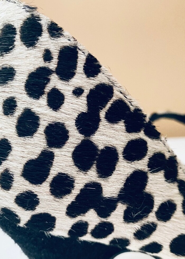 TopShop kıl dokulu dalmaçya desenli topuklu ayakkabı - Görsel 4