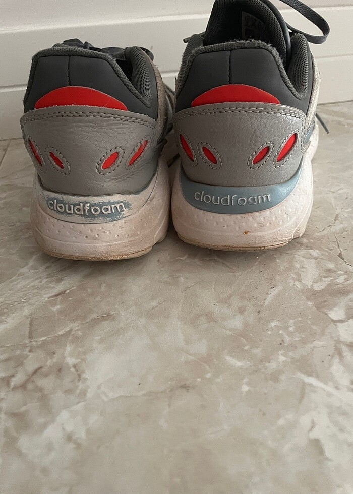 Adidas spor ayakkabı - Görsel 2