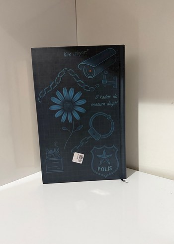 Geriye Sadece Karanlık Kaldı - Selin Solaris - Görsel 4