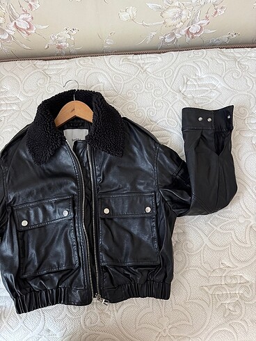 BERSHKA ceket