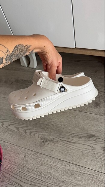 38,5 Beden Crocs terlik