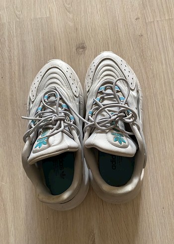 Beyaz Bağcıklı Kadın Spor Ayakkabı - Görsel 3