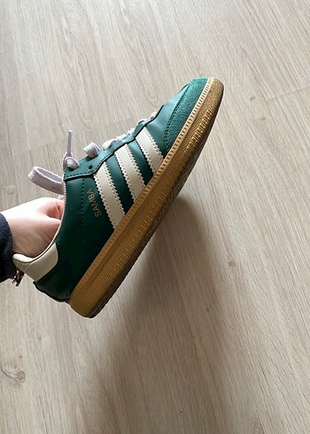 Yeşil Bağcıklı Kadın Spor Ayakkabı - Görsel 3