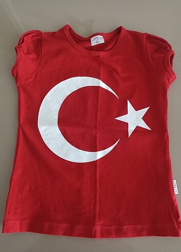 6 Yaş Beden kırmızı Renk Ay Yıldızlı Bayram Tişörtü 6 yaş