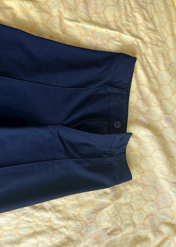 LC Waikiki Kadın siyah Pilili Kumaş Pantolon