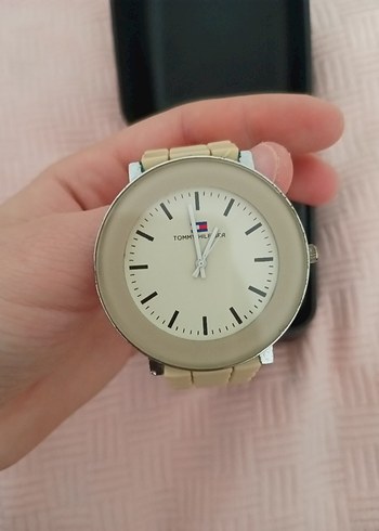  Beden Tommy Hilfiger Kadın Bej Saat