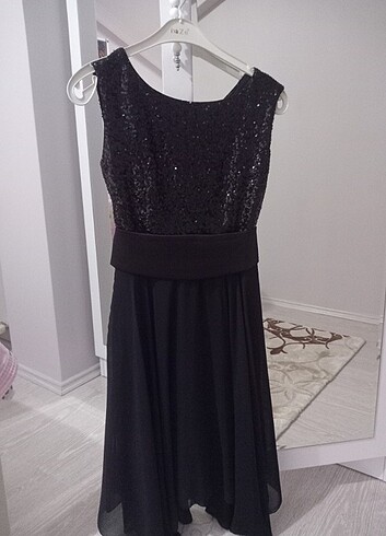 MEZUNİYET ELBİSESİ - Görsel 3