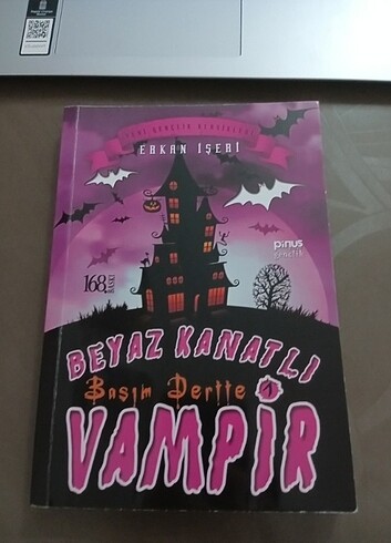 BEYAZ KANATLI VAMPİR