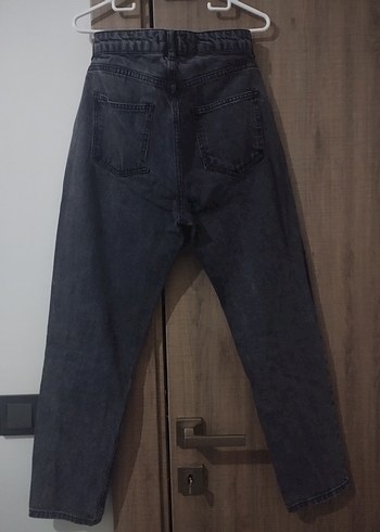 Gri Bel Detaylı Salaş Kot Pantolon - Görsel 2