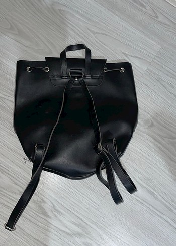 Siyah Deri Rock Punk Sırt Çantası - Görsel 2